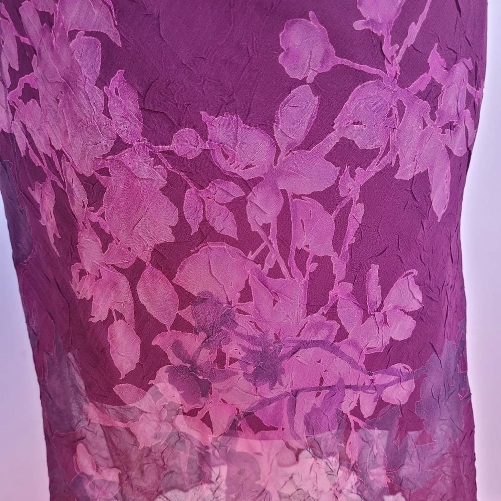 Maroon Lined Dress With Watercolor Floral Detail - Picture 5 of 6
